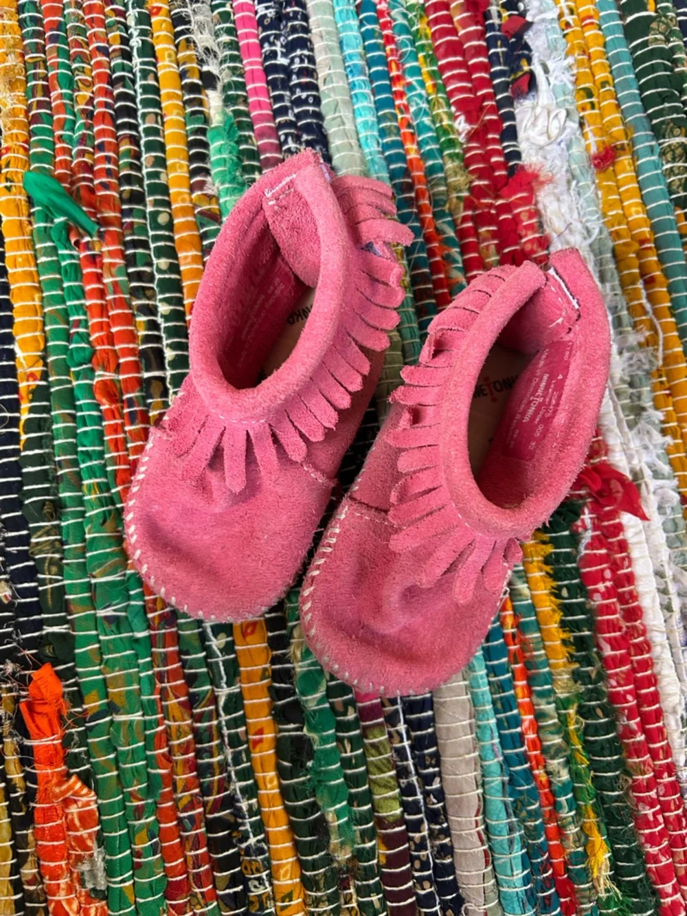 Minnetonka Pink Fringe Baby Moccasins Infant Toddler 4